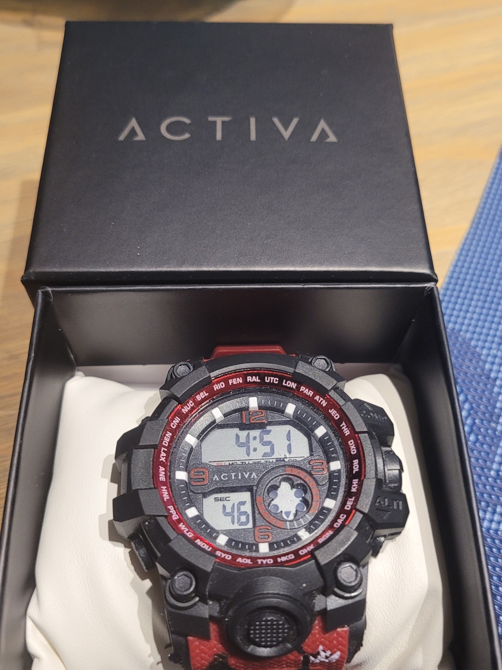 Ativa Red & Black Patterned Sport Watch Strap